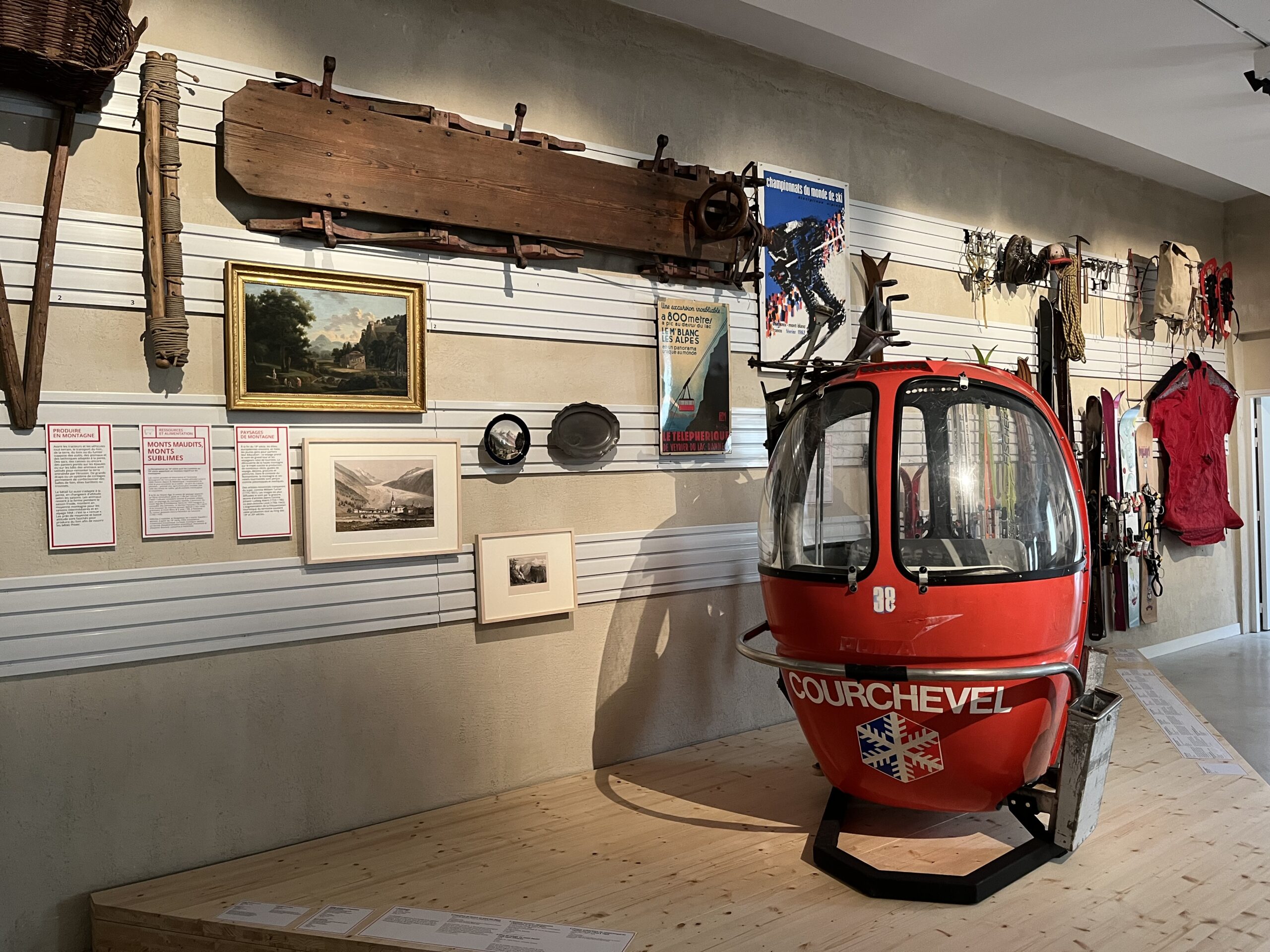 Télécabine de Courcheval-Le Praz